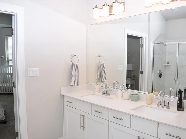 133 Birkshire Dr — Photo 12