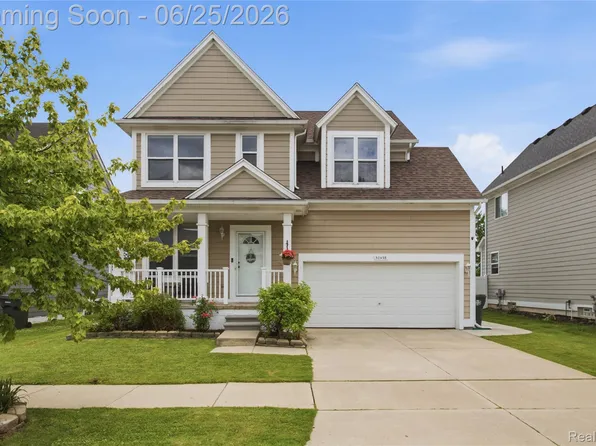 30498 Caroline Emily Dr, Chesterfield, MI 48051
