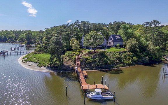 5th image of 1635 Riverwood Dr