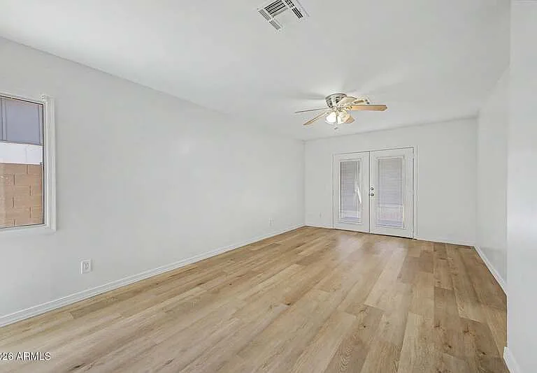 2601 E Dahlia Dr — Photo 17
