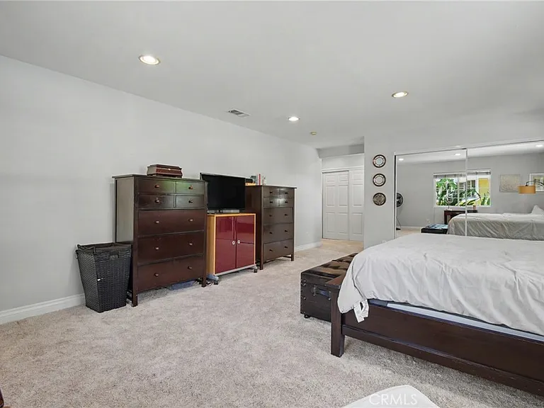 5706 Comanche Ave — Photo 29