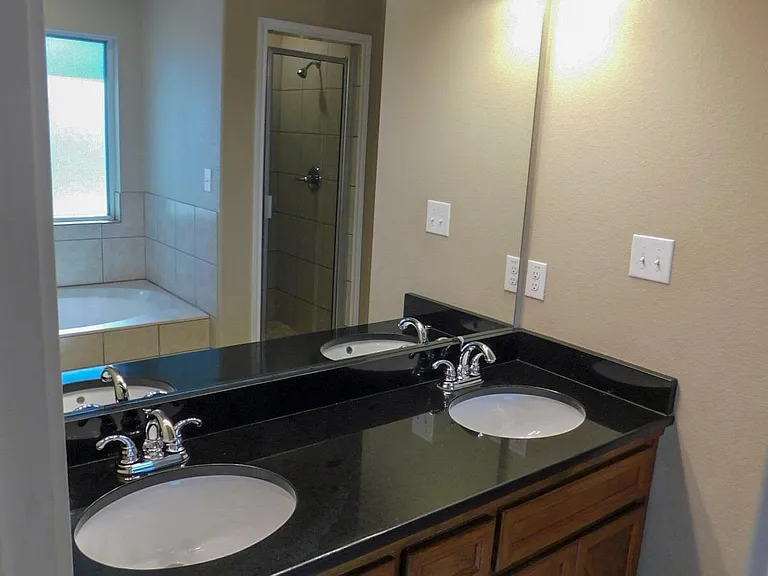 244 Ariana Ct — Photo 18