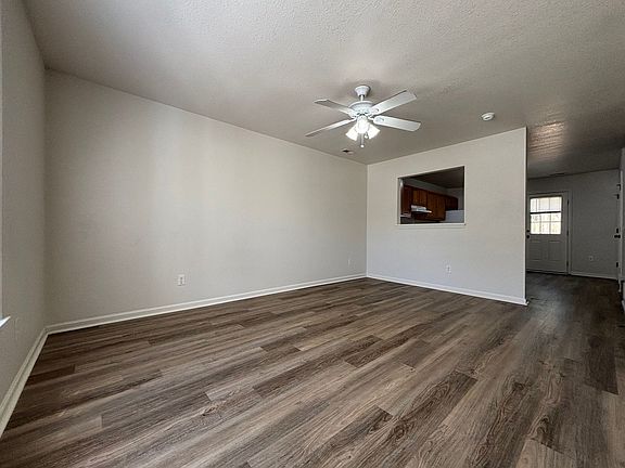 2nd image of 60-5 Rainbow Rd