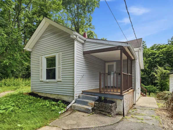 5128 Blaesi St, Cincinnati, OH 45227