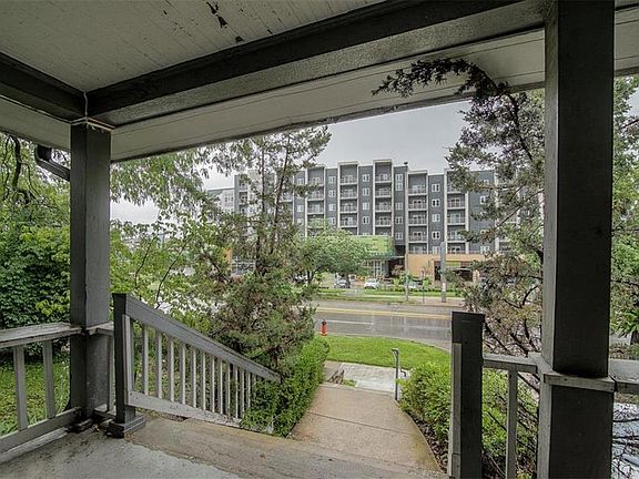 2nd image of 5116 Brookside Blvd