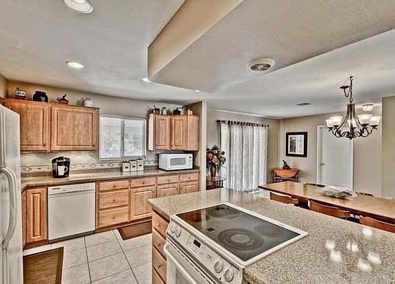 4th image of 13211 W Jadestone Dr