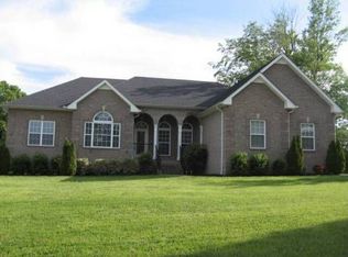 4012 Windsong Trl, Greenbrier, TN 37073