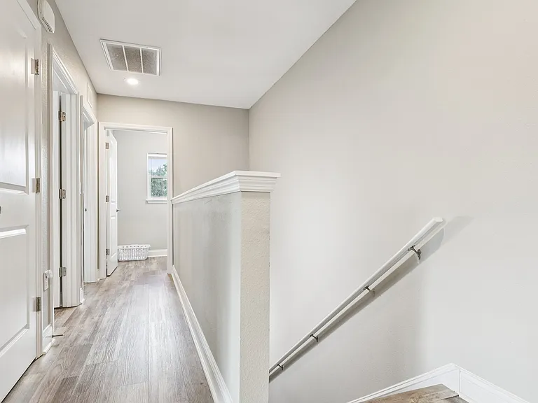1108 Fox Lake Dr — Photo 24