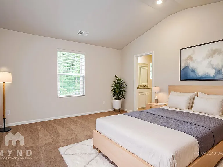104 Everglade Way — Photo 4