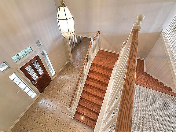 4th image of 2707 Paradise Canyon Ct
