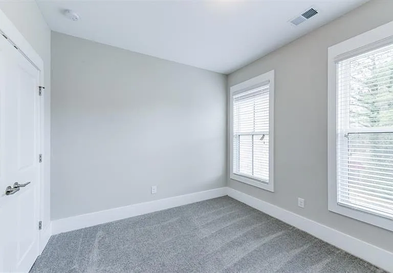 4304 Walsh Dr — Photo 27