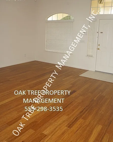 8109 N 5th St — Photo 10