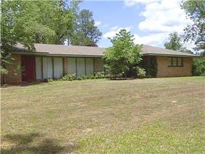 2nd image of 60 Edgewood Dr