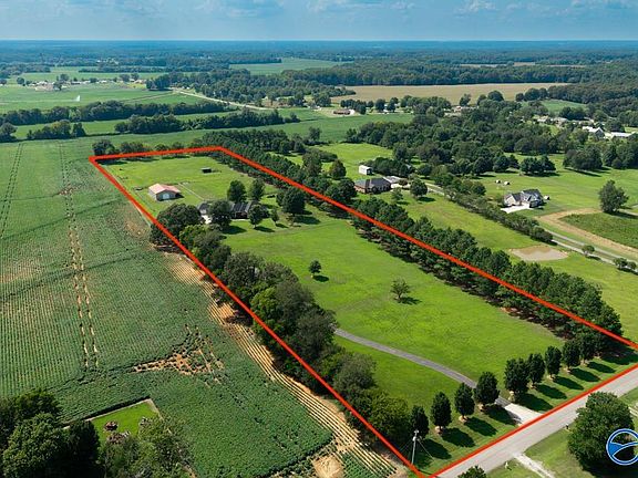 2nd image of 796 Mint Springs Rd