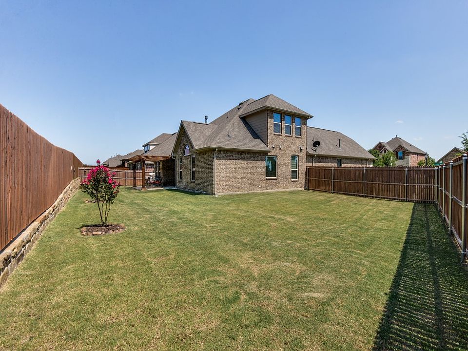 1st image of 9438 Amberwoods Ln
