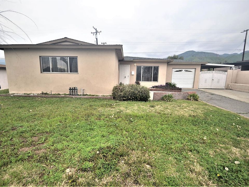 1st image of 25480 Los Flores Dr