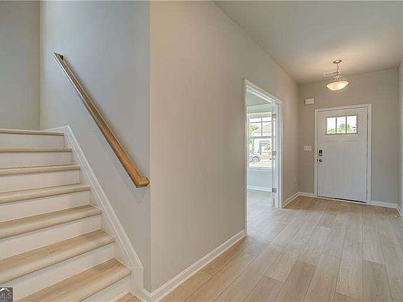 7th image of this home