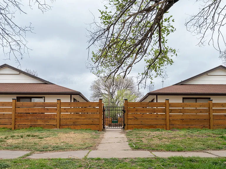 750 W Dayton Ave #204 — Photo 22