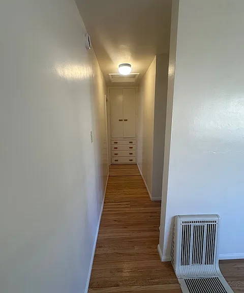 303 Lynn Dr — Photo 8