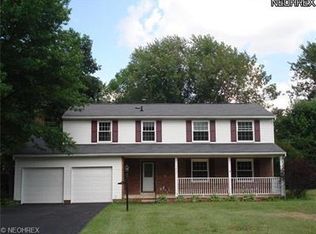 5887 Ogilby Dr, Hudson, OH 44236
