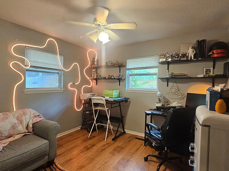 425 Mimosa Dr — Photo 15