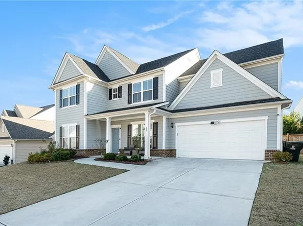 55 Clubhouse Way, Acworth, GA 30101