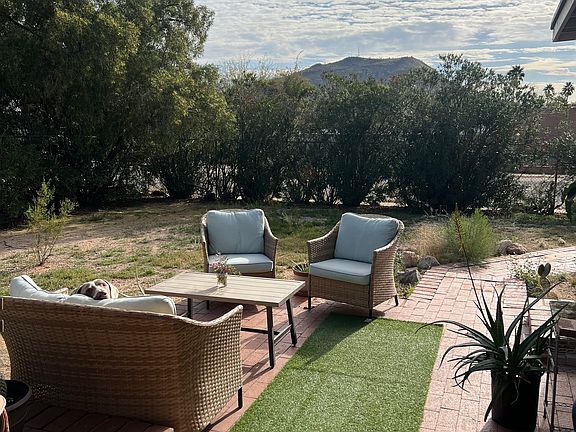 3rd image of 2666 W Calle Padilla