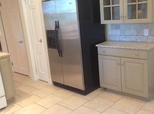 59 Vanguard St, Bridgeport, CT 06606