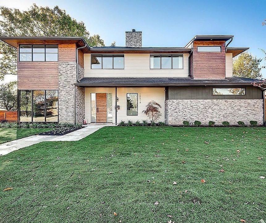 1st image of 10518 Lakemere Dr