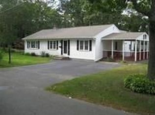 70 Lake Leaman Rd, Falmouth, MA 02540