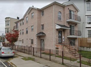 327 S 11th St, Newark, NJ 07103
