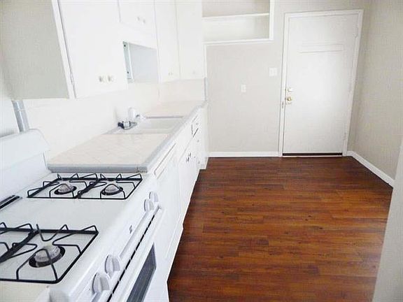 5th image of 6469 Waverly Way