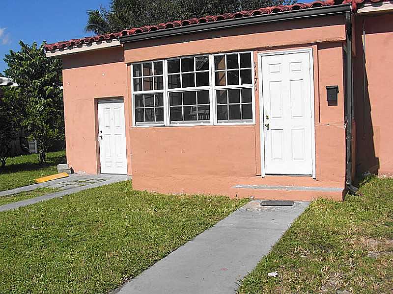 1st image of 1171 NE 160th St