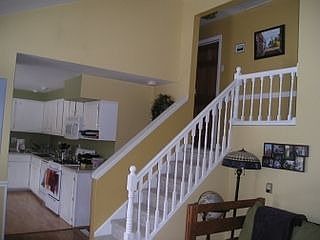 2nd image of 602 Banyan Rd