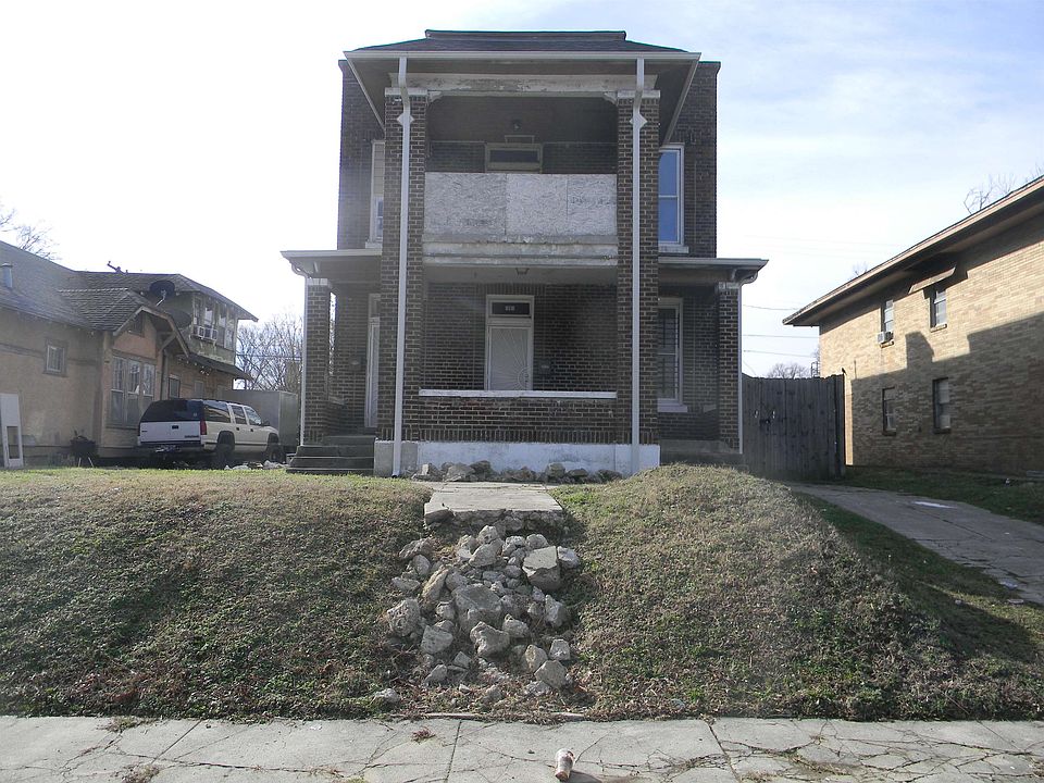 1st image of 1081 Greenlaw Ave