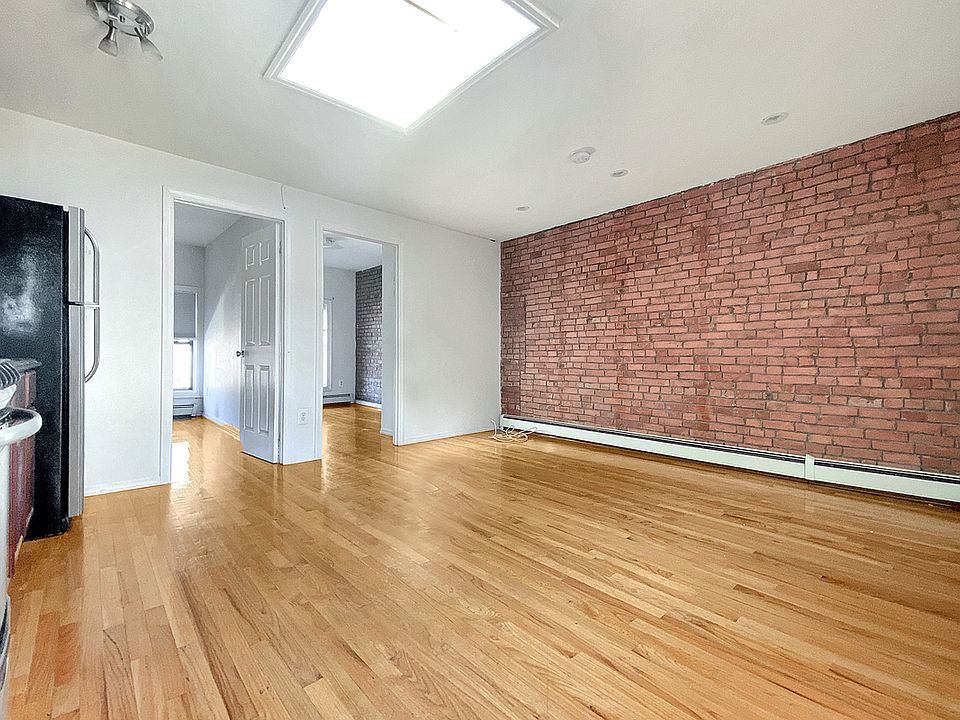 1st image of 160 Putnam Ave #4F