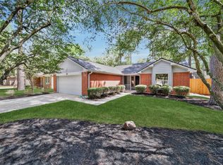 266 S Pathfinders Cir, Spring, TX 77381