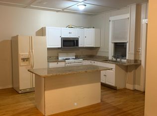 298 Lancaster St APT 1, Leominster, MA 01453