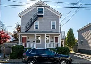 15 Webster St #3 Photo 1