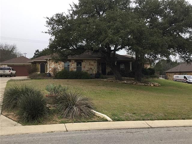 2nd image of 2746 Springwood Ln