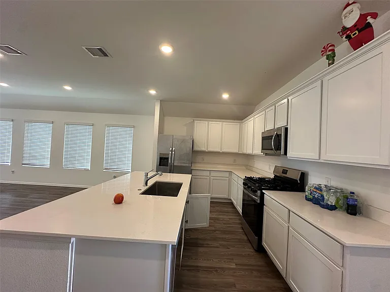 5111 Winslow Grove Dr — Photo 13