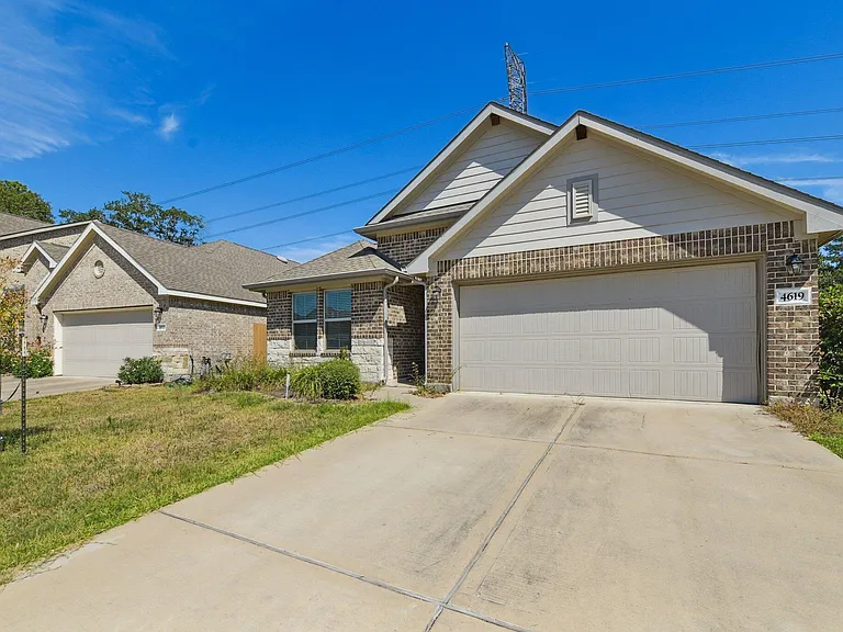 4619 Sequoia Echo Dr — Photo 26