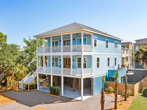 74 Sandbar Ln, Folly Beach, SC 29439