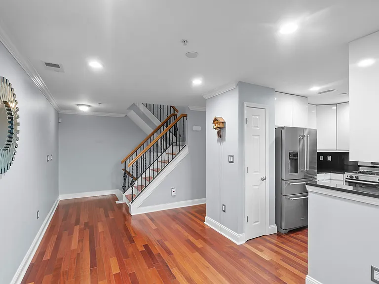 169 Price Ct — Photo 21