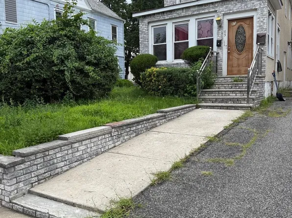 65 Van Pelt Ave, Staten Island, NY 10303