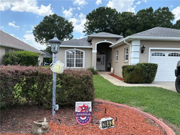 2843 Meadowood Ln, Sebring, FL 33875