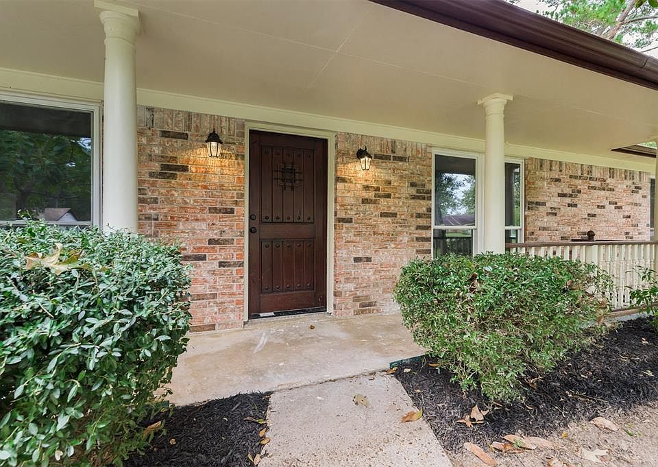 1st image of 34515 Bernice Dr