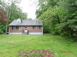 244 Crystal Lake Rd, Ellington, CT 06029