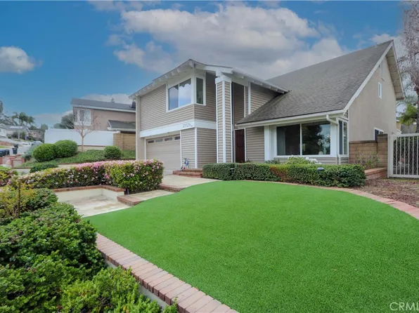 25521 Creek Dr, Laguna Hills, CA 92653