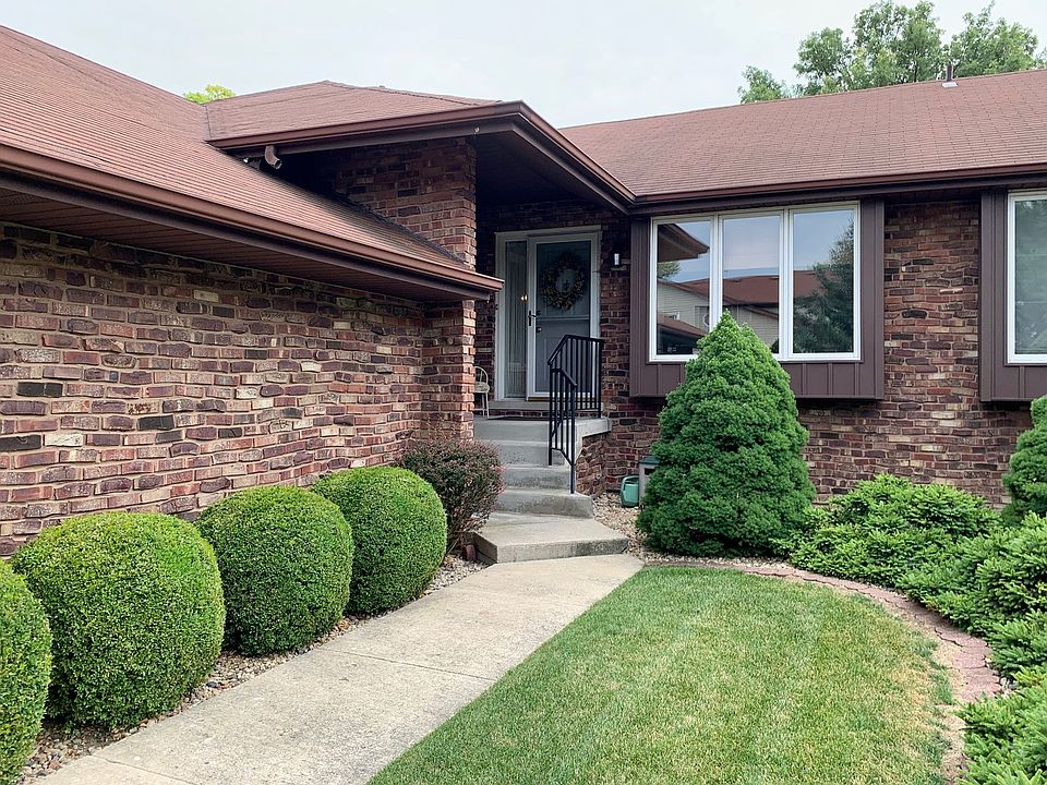 1st image of 14321 Clearview Dr #14321